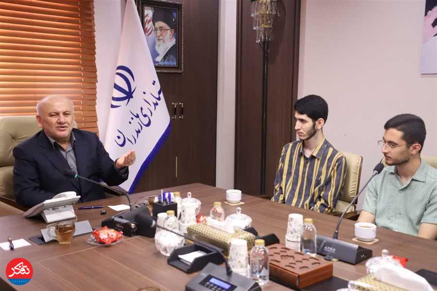 دیدار استاندار مازندران با تک‌رقمی‌های کنکور 1404