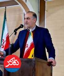 به جای پرداختن به حاشیه، به فکر حل مشکلات مردم باشید 
