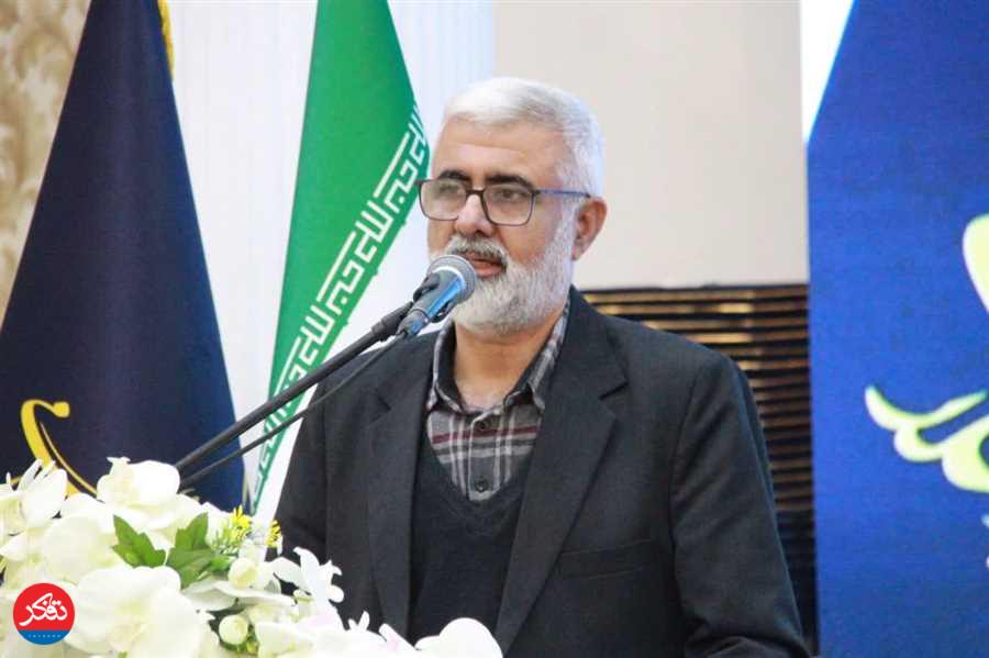 با شعر و ادبیات می‌توان زبان تبری را زنده نگه داشت
