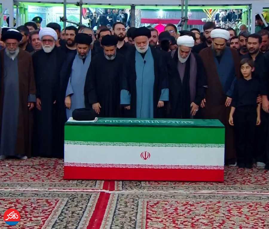 پیکر رهبر شهید در حرم امام رضا (ع) به خاک سپرده شد