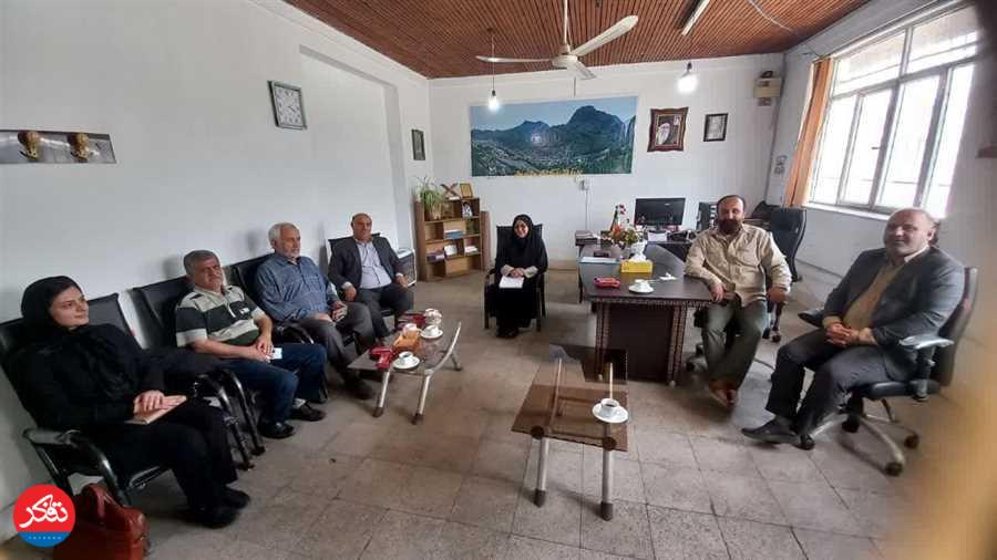 نشست شورای سیاست‌گذاری هفتمین دوره جشنواره شعر تبری «نوج»