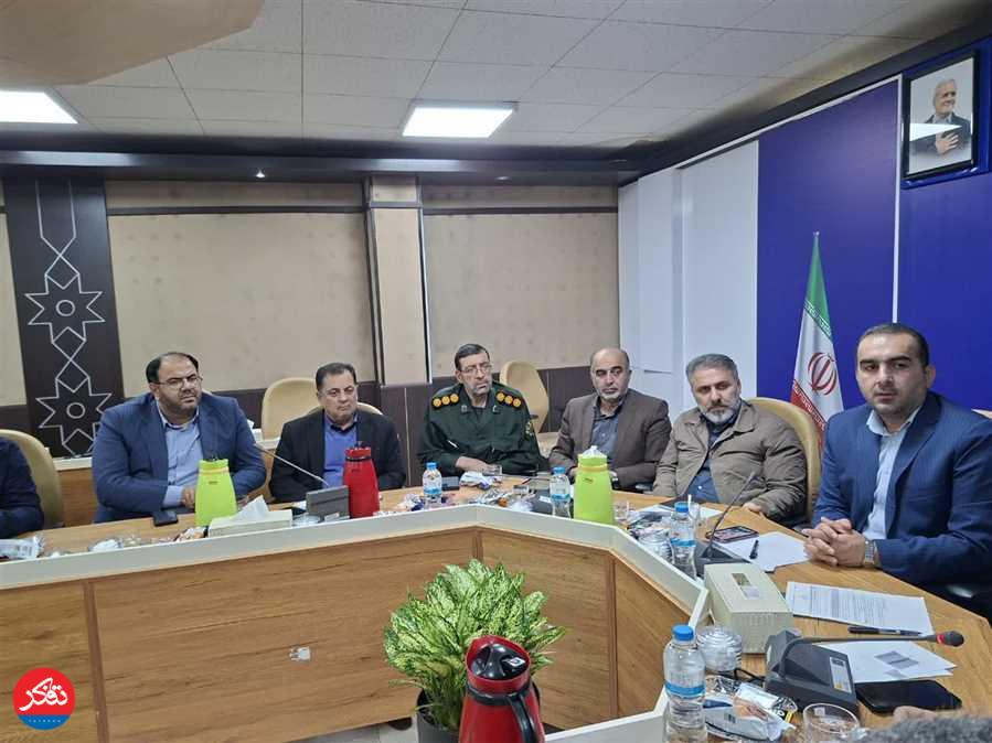 در موضوع اعتباراتِ دهیاری‌‌ها دچار مشکل هستیم